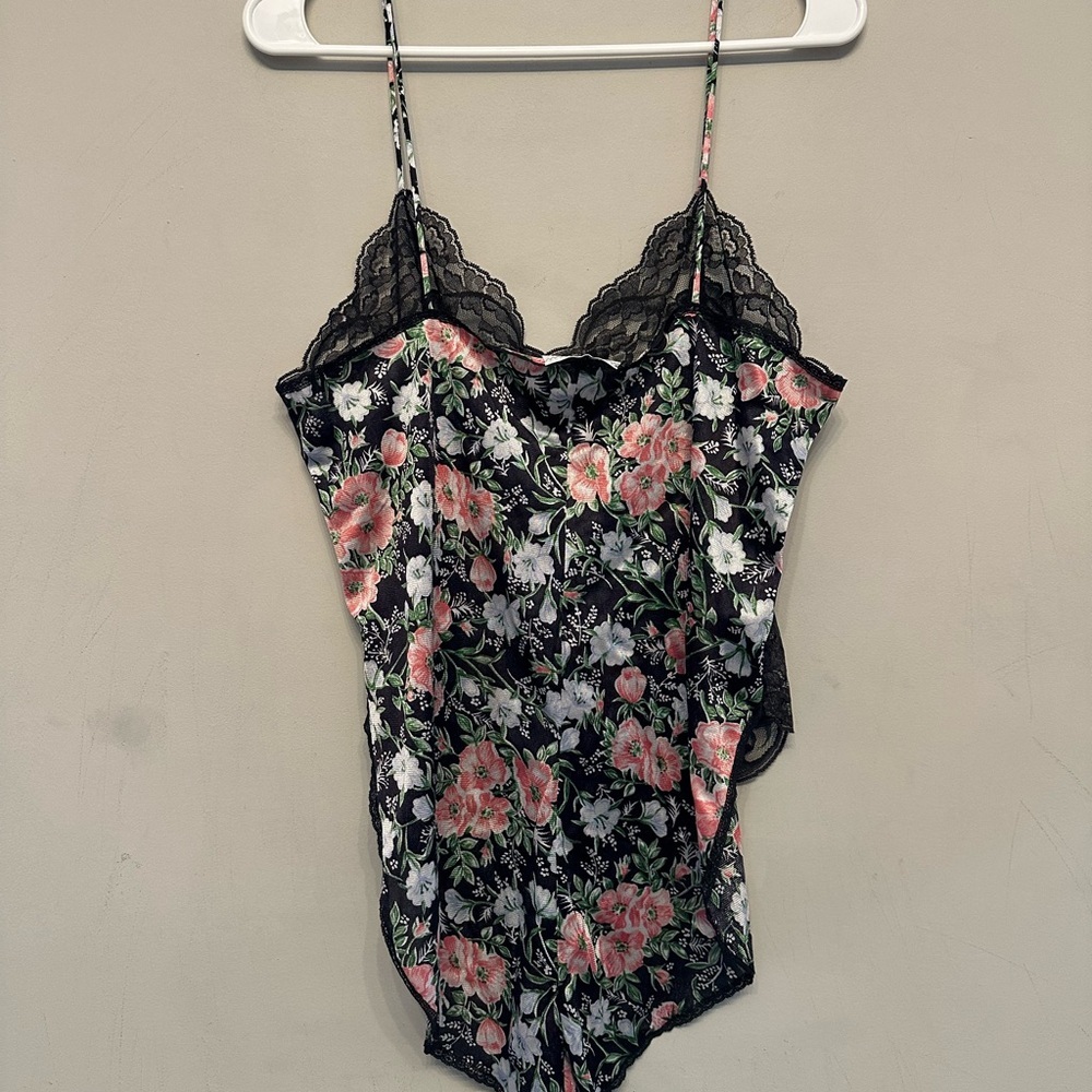 Vintage 90βs/Y2K Era Vassarette Floral & Black Lace Bodysuit Size Large - Picture 10 of 10